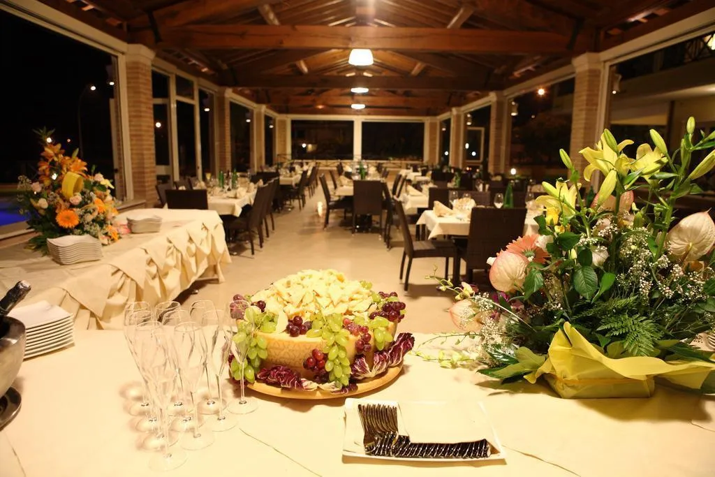 Restaurant, Villa Tirreno, Rome