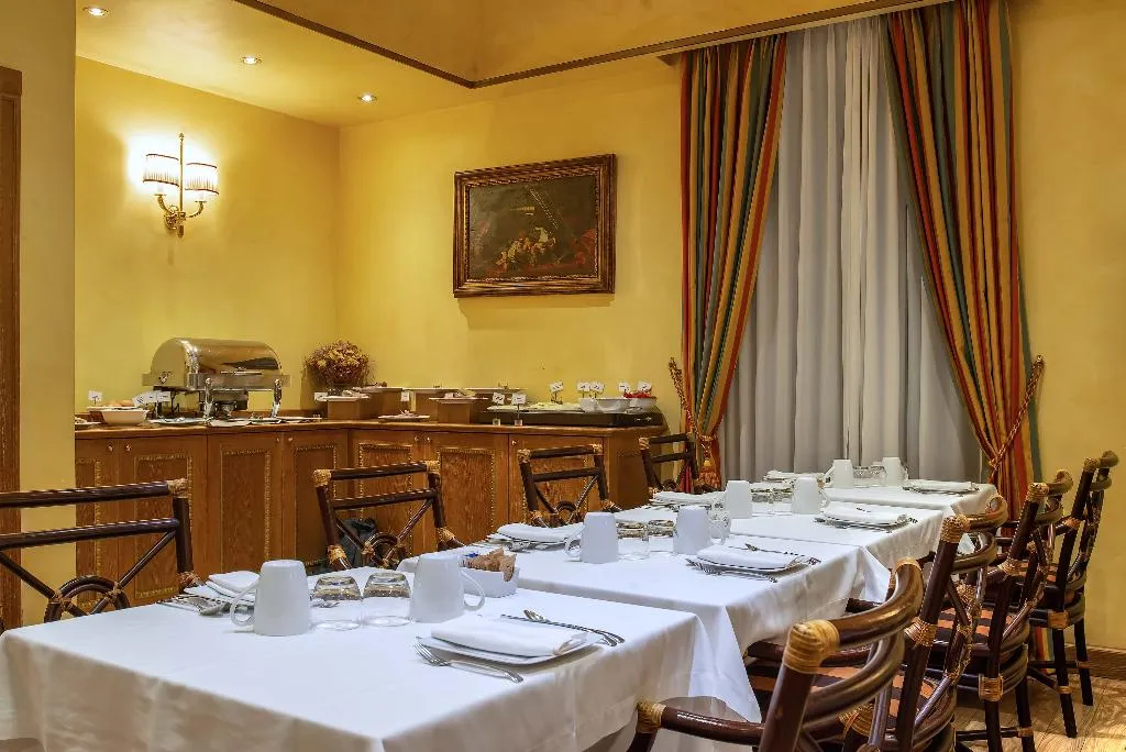 Restaurant, River Palace Hotel, Rome