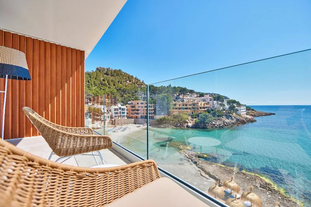 Double or Twin SUPERIOR SEA VIEW Room, Universal Hotel Aquamarin, Majorca