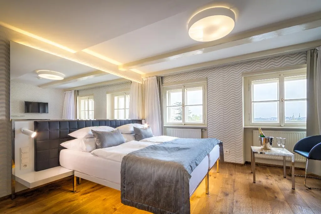 Double or Twin DELUXE Room, Golden Star, Prague