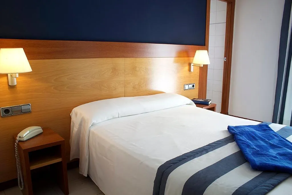 Double or Twin INNER Room, Els Pins, Costa Brava