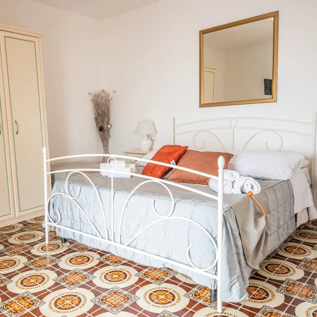 DOUBLE GARDEN VIEW Room, Albergo Diffuso Bacco Furore, Naples
