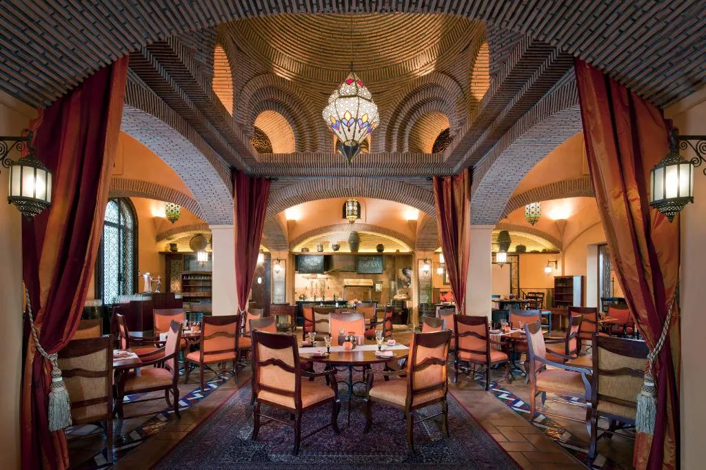 Restaurant, Jumeirah Al Qasr Dubai, Dubai