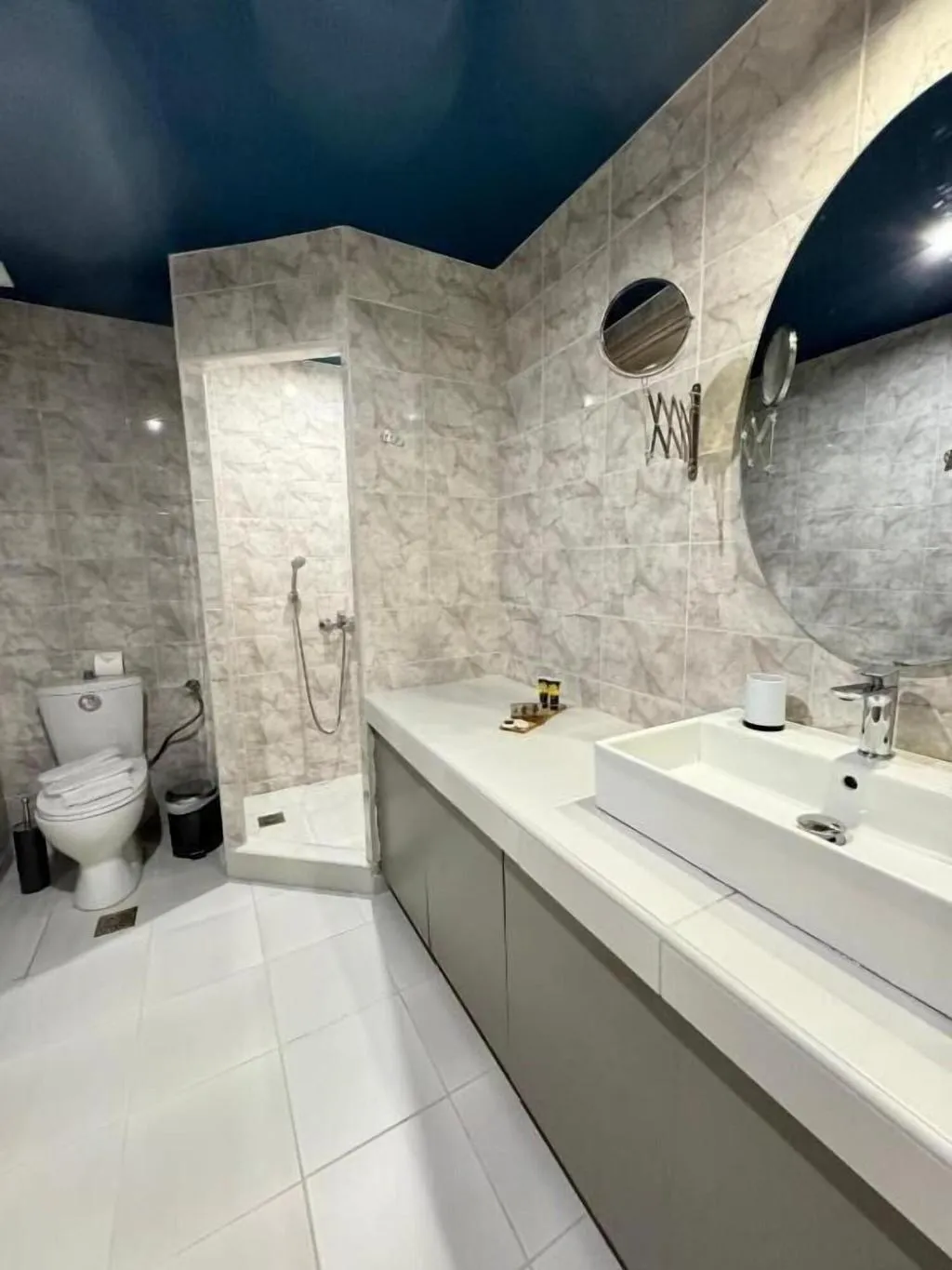 Room, Lotus Center Apartments, Athens