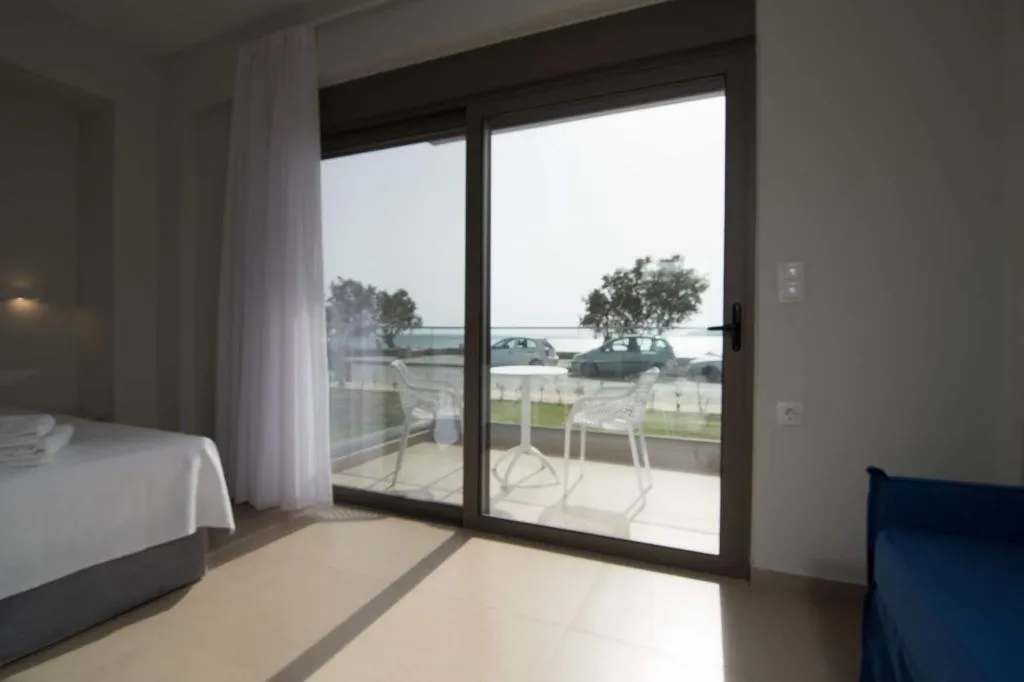 Room, Blue Horizon, Crete
