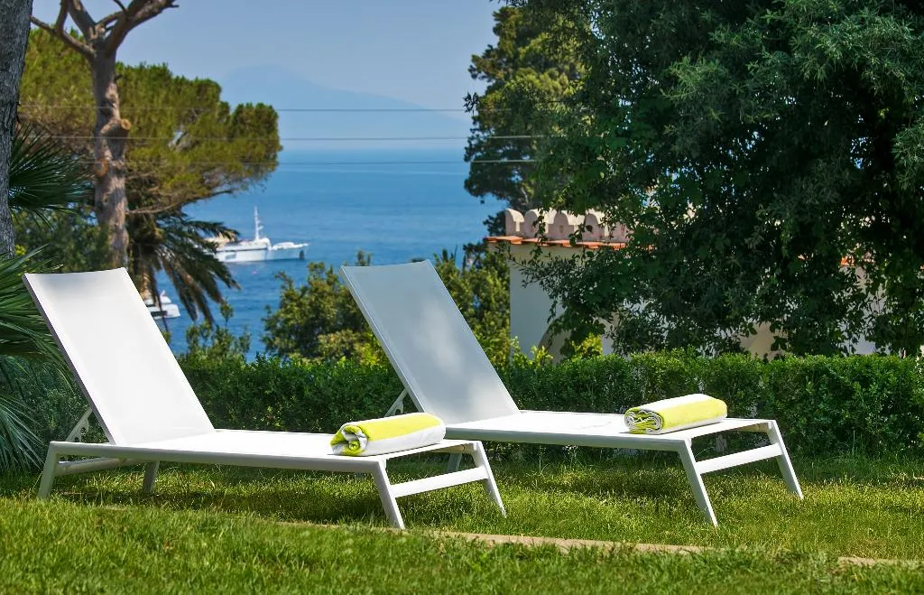 Terrace, Luxury Villa Excelsior Parco, Naples