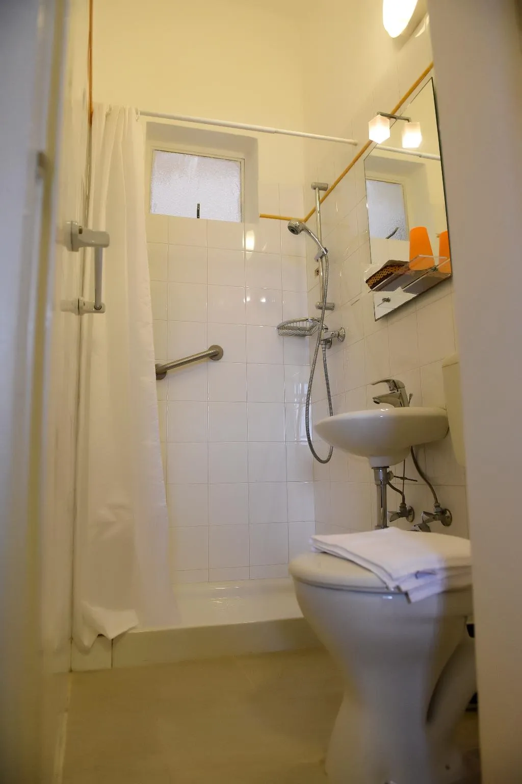 SINGLE INNER Room, British Hotel, Malta