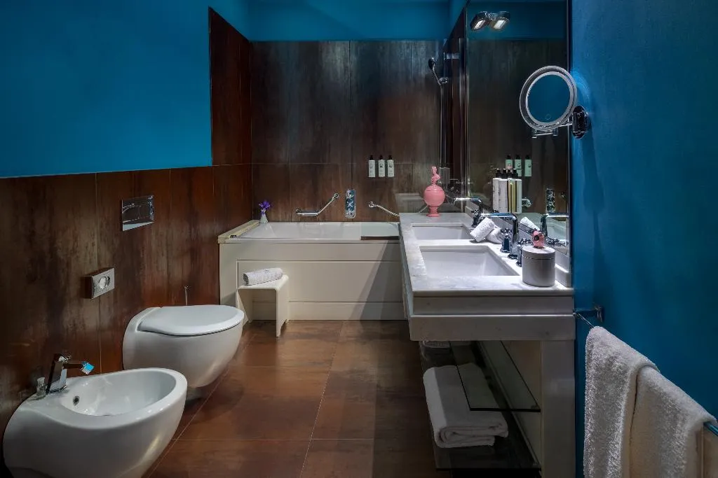 TWIN LUXURY Room, Hotel Number Nine, Florence