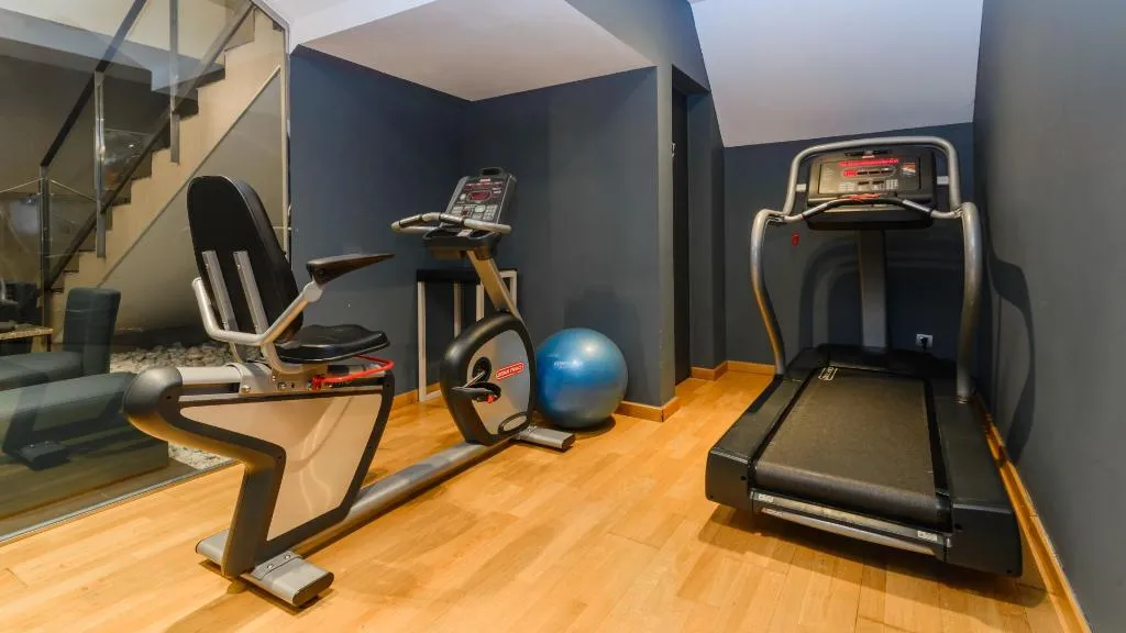 Sports and Entertainment, Grums Hotel & Spa, Barcelona