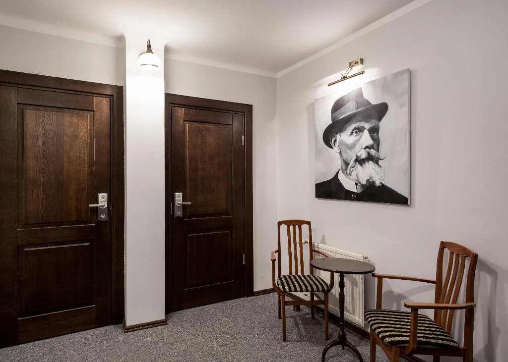 Lobby, Szarotka, Krakow