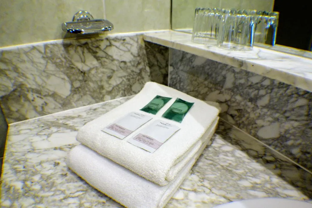SINGLE STANDARD Room, Trípolis Toledo, Madrid