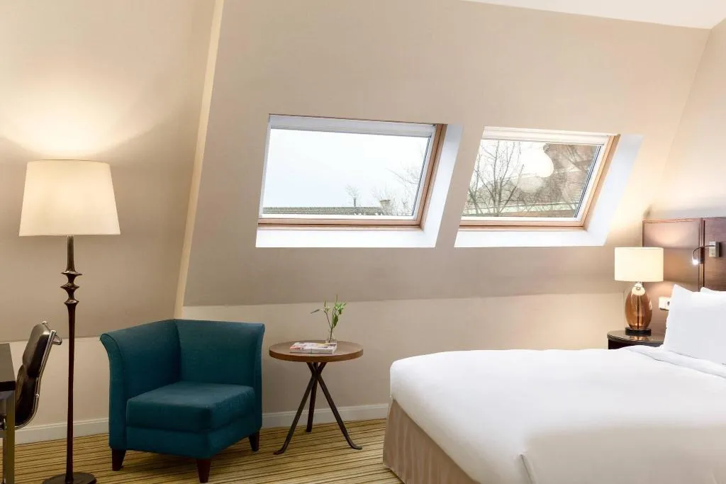 Room, Renaissance Amsterdam Hotel, Amsterdam