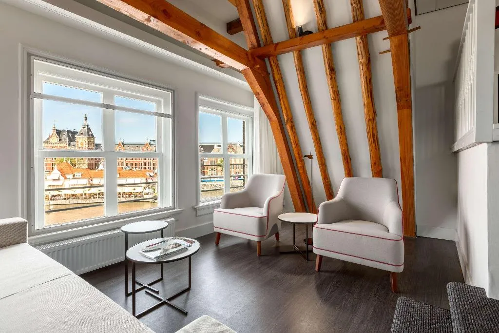 Room, NH Collection Amsterdam Barbizon Palace, Amsterdam