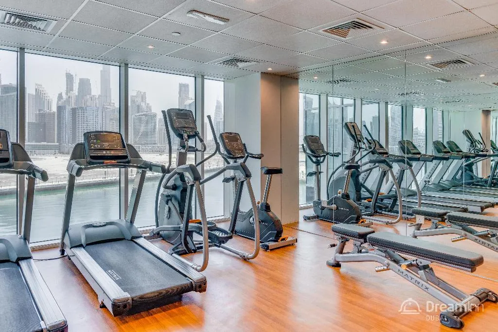 Sports and Entertainment, Dream Inn Dubai - West Wharf, Dubai