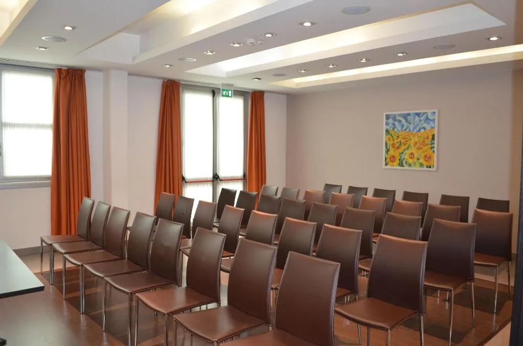 Conferences, Hotel Mito, Milan