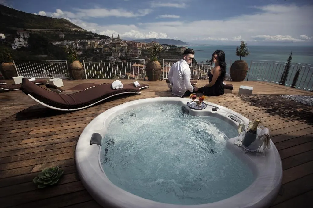 Sports and Entertainment, Aquaboutique Wellness & Spa, Naples