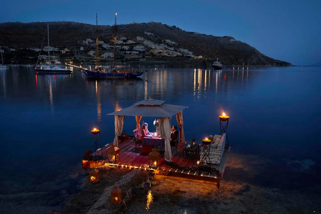 Sports and Entertainment, Kivotos Mykonos, Mykonos