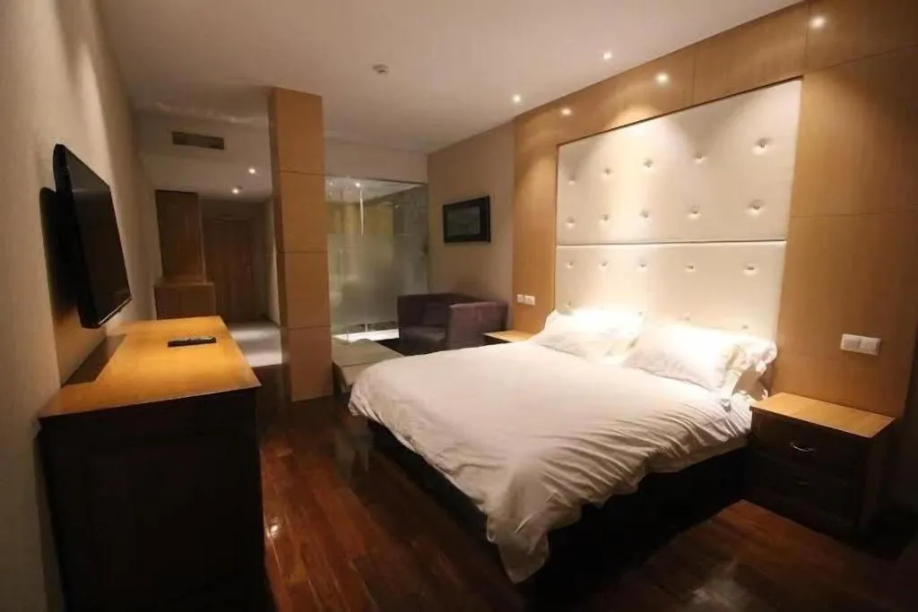 Room, Hotel Menoir Dorsett, Madrid