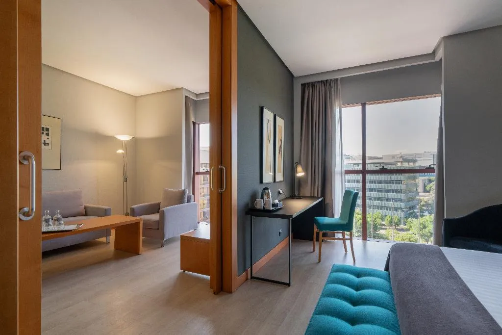 SUITE DELUXE Room, Eurostars Puerta Madrid, Madrid