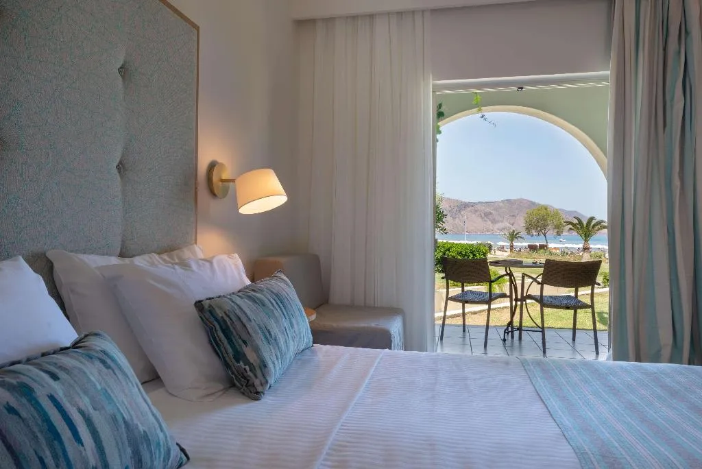 BUNGALOW SEA VIEW Room, Pilot Beach Resort, Crete