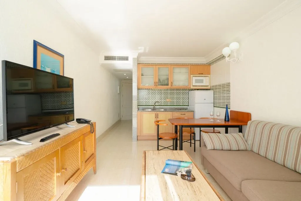 Room, Plus Fariones Apartamentos, Lanzarote