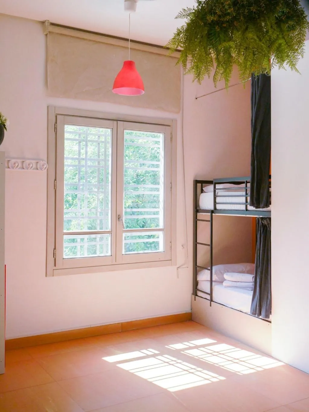 Room, Urban Hostel, Madrid