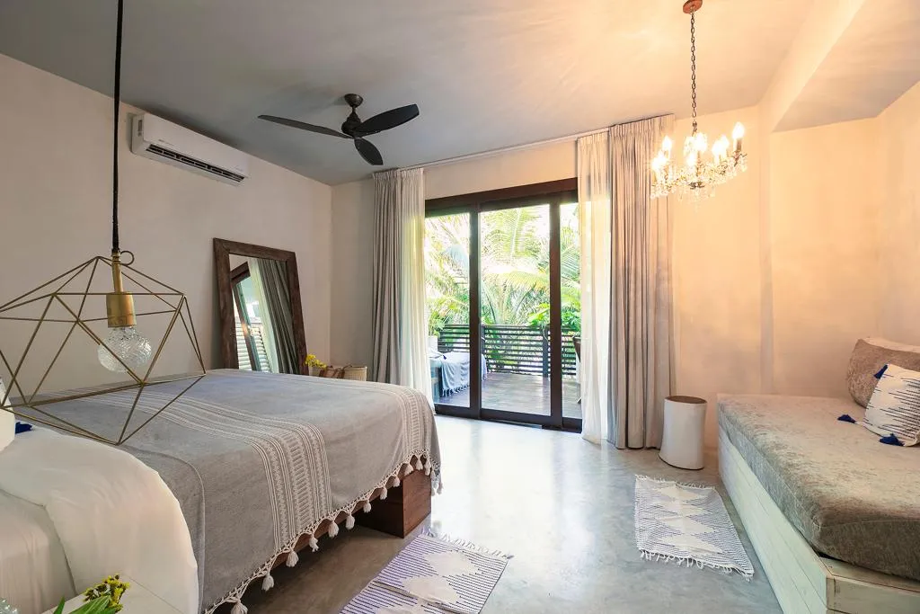 JUNIOR SUITE DELUXE TWO BEDROOM Room, Lula Seaside Boutique Hotel, Cancun Area