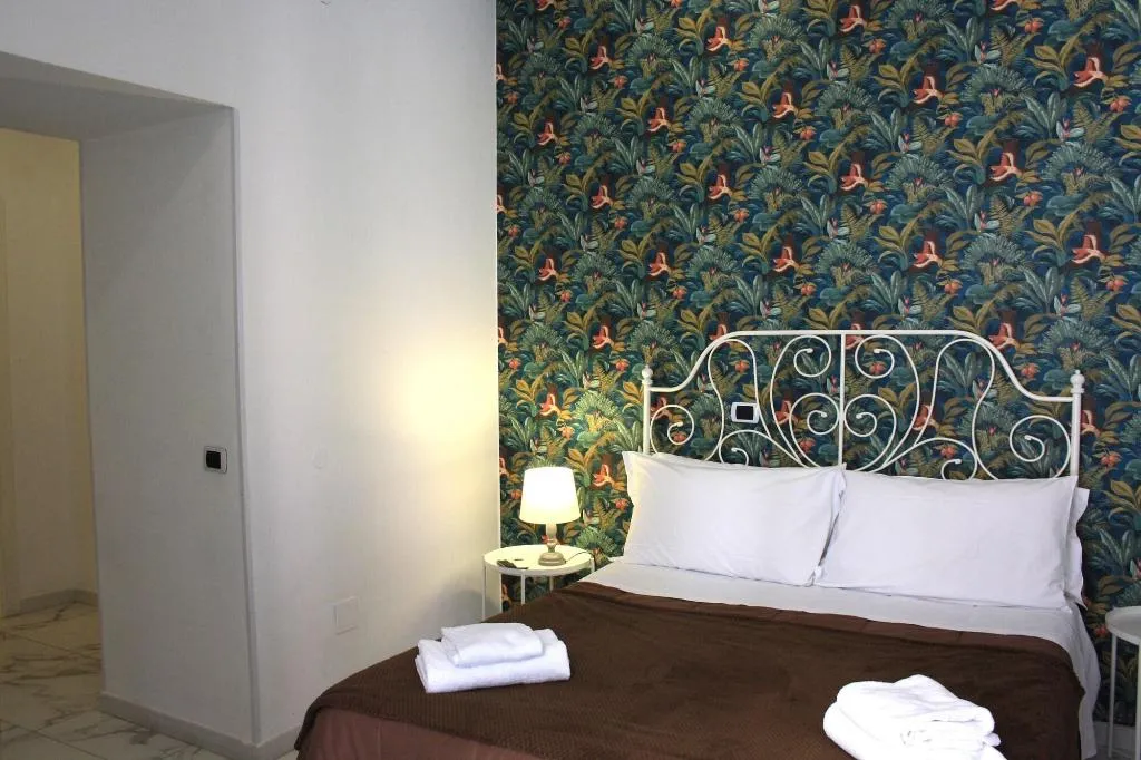 Room, La Locanda Dell Arte, Naples