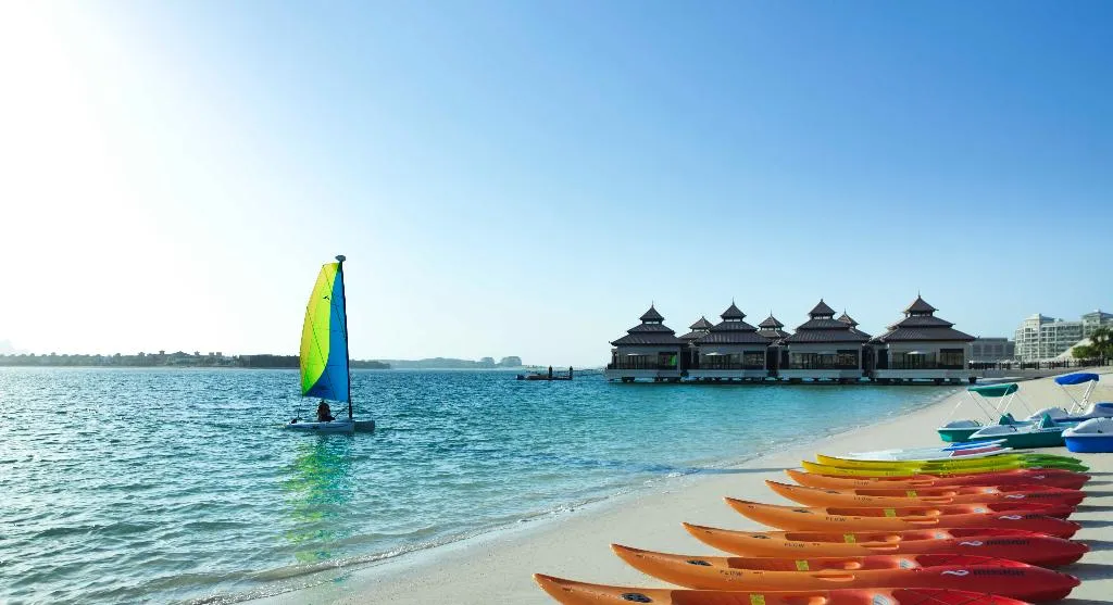 Sports and Entertainment, Anantara The Palm Dubai Resort, Dubai