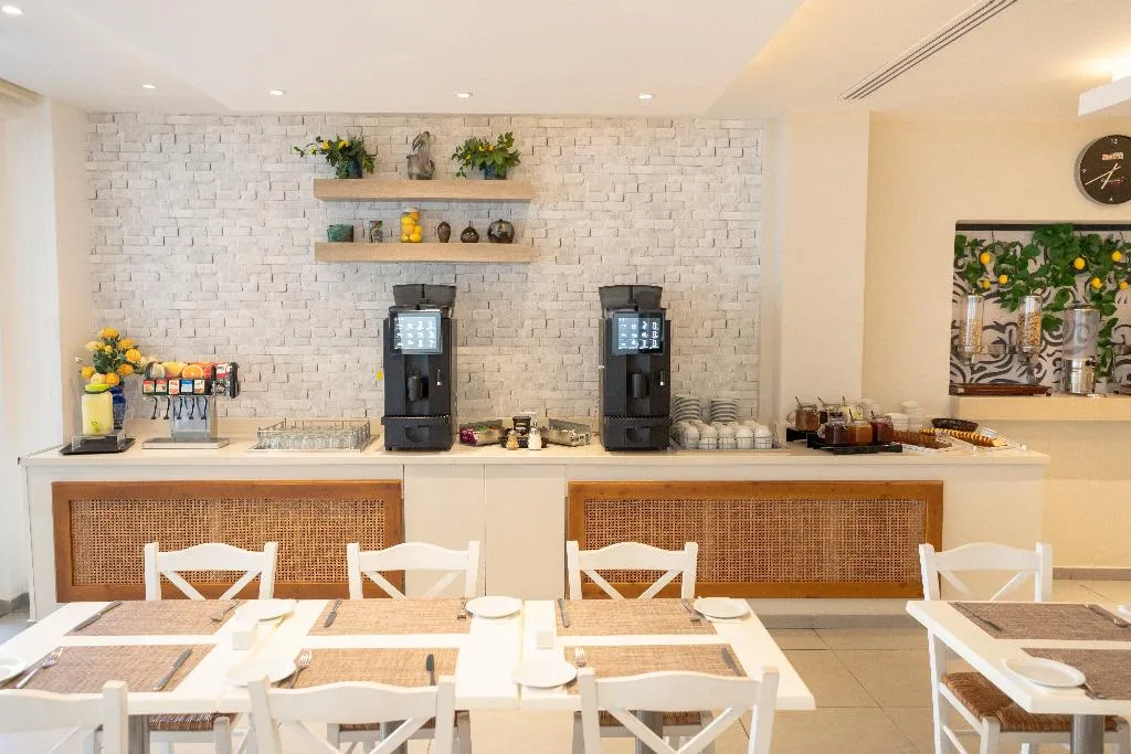 Restaurant, Gaia Sun N Blue Hotel, Cyprus