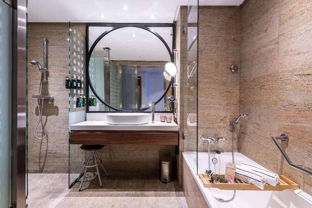 Double or Twin STANDARD Room, Melia Valencia, Valencia