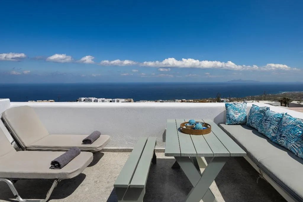 SUITE TWO BEDROOMS Room, Seven Suites, Santorini