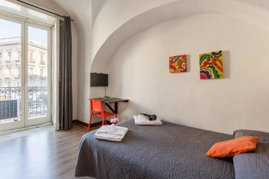 SINGLE WITH BALCONY Room, Da Gianni E Lucia Rooms, Catania