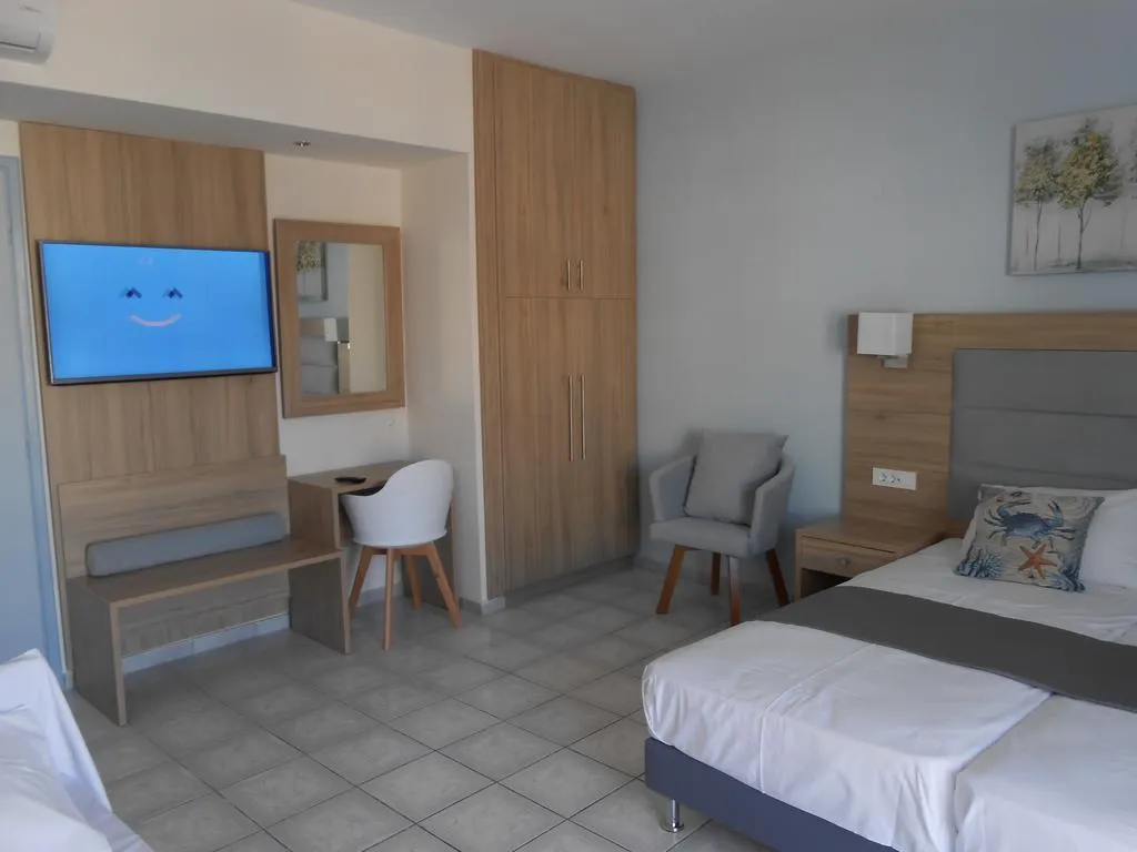 STUDIO CAPACITY 3 Room, Aristo apts, Crete