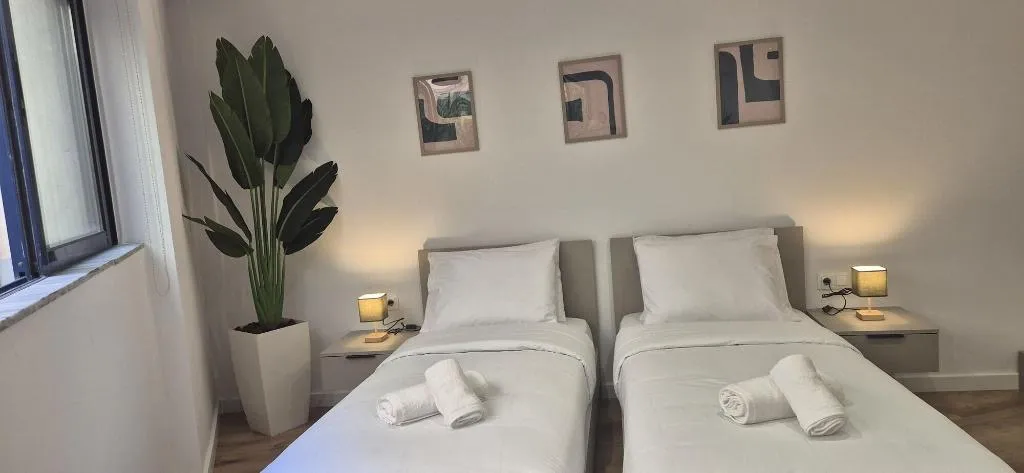 Room, Figleaf Kypseli, Athens