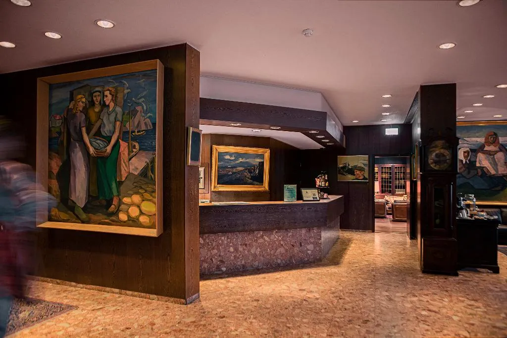 Lobby, Holt, Reykjavik