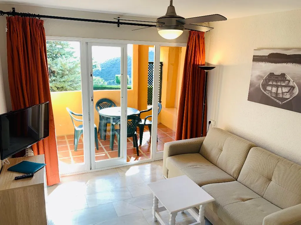 APARTMENT ONE BEDROOM Room, Apartamentos El Porton, Costa Del Sol