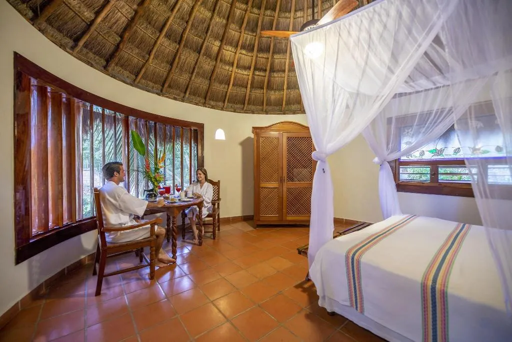 BUNGALOW KING BED WITH JACUZZI Room, The Lodge at Uxmal, Cancun Area