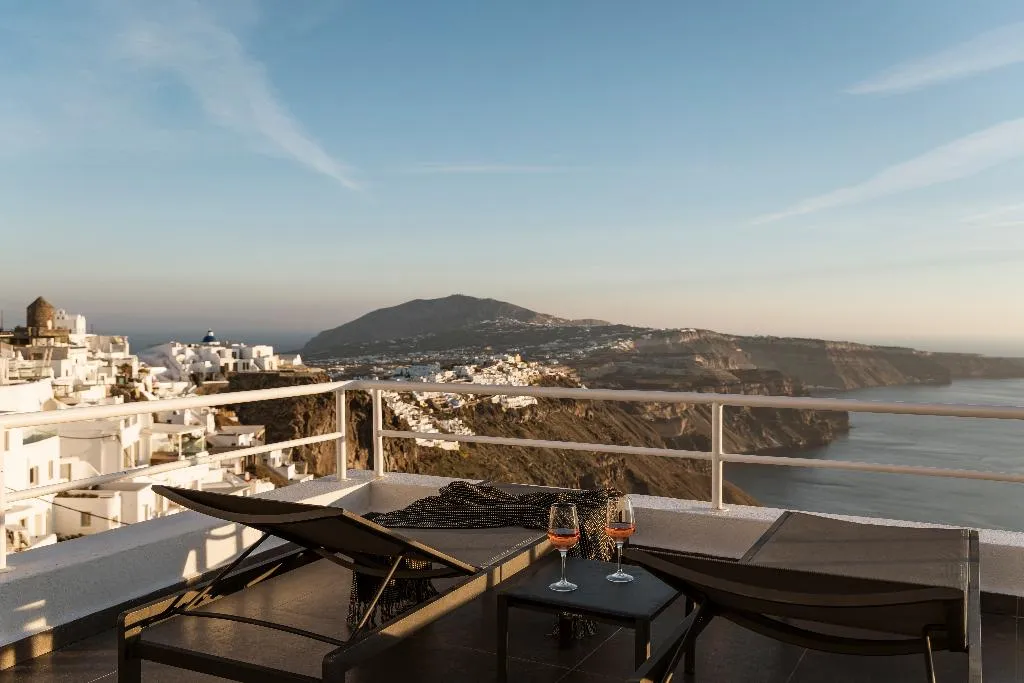 SUITE LOFT Room, Aqua Luxury Suites, Santorini