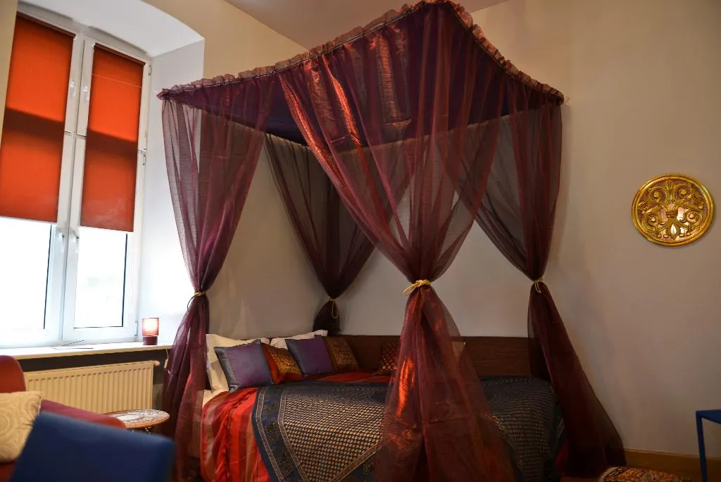STUDIO CAPACITY 3 Room, La Gioia Magic Orient Apartments, Krakow