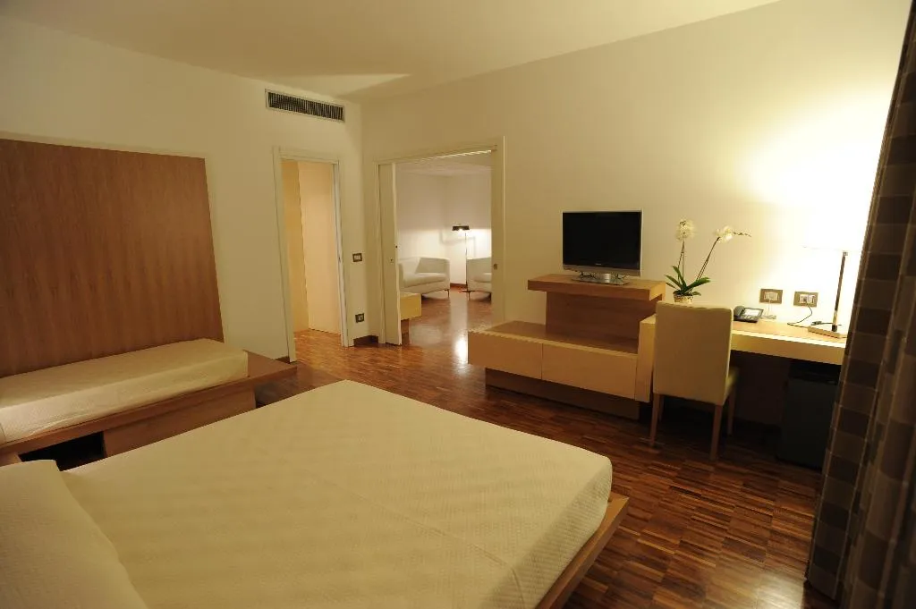SUITE LUXURY Room, Eureka Palace Hotel Spa Resort, Catania