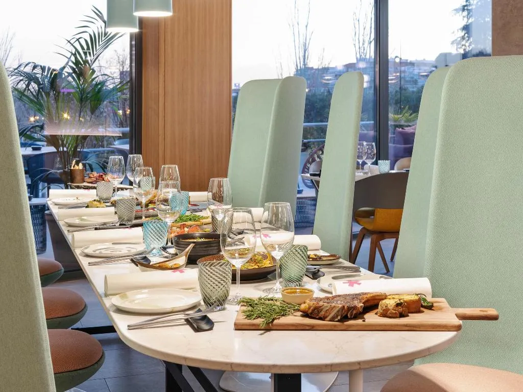 Restaurant, Novotel Madrid City Las Ventas, Madrid
