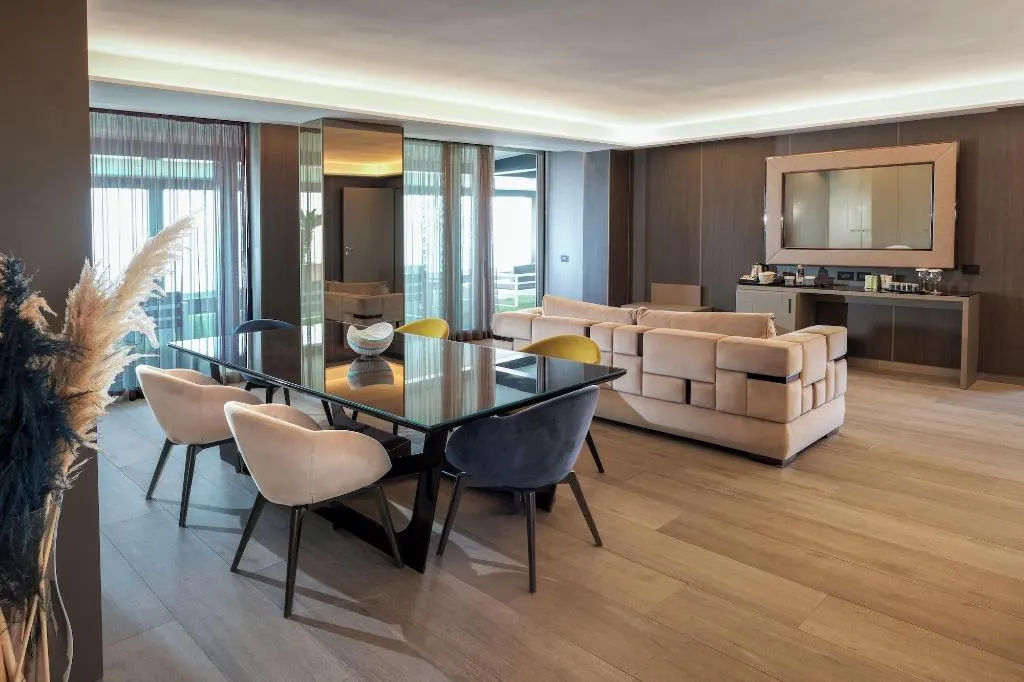 Room, Resort Tre Fontane, Naples