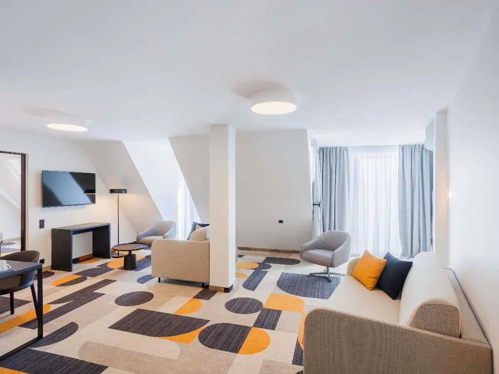 DOUBLE WITH DOUBLE BED Room, Ibis Styles Tallinn, Tallinn