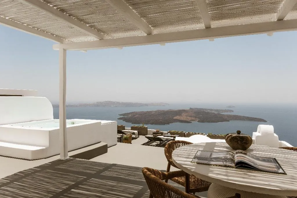 SUITE EXECUTIVE TWO BEDROOMS Room, Aqua Luxury Suites, Santorini
