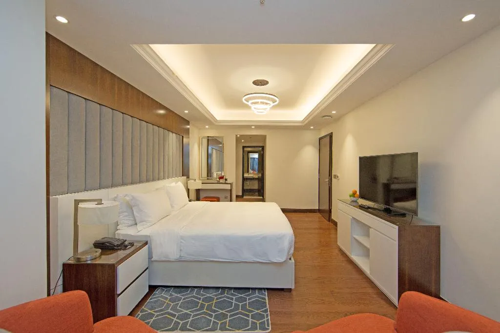 SUITE FOUR BEDROOMS Room, Number One Tower Suites, Dubai