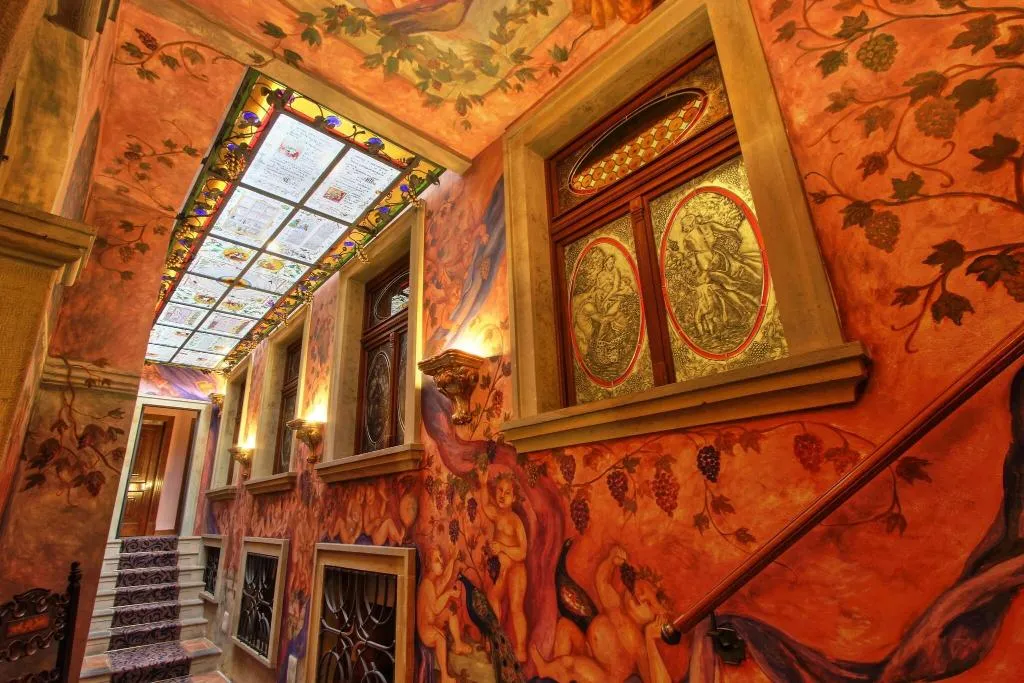Lobby, U Pava, Prague