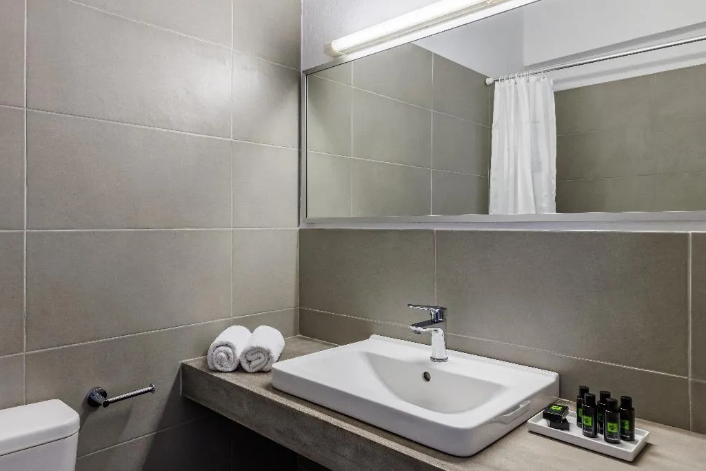 Double or Twin ECONOMY Room, Aperitton, Skiathos