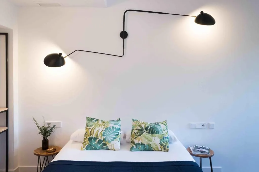 Room, Magatzem 128, Barcelona