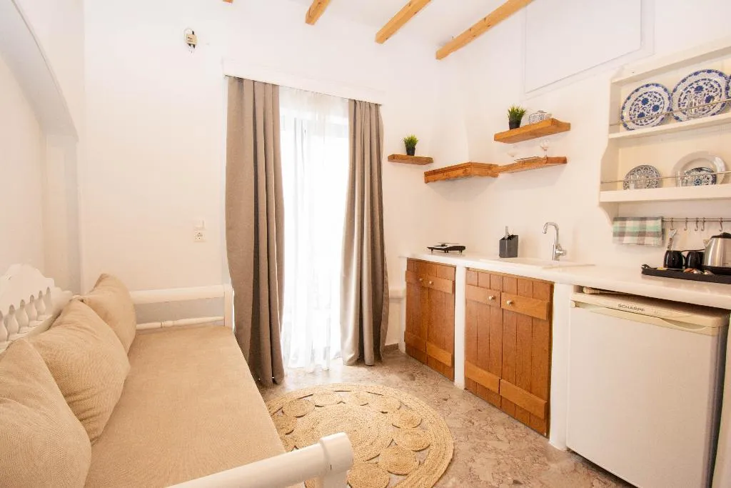 APARTMENT WITH JACUZZI Room, OV Suites, Crete